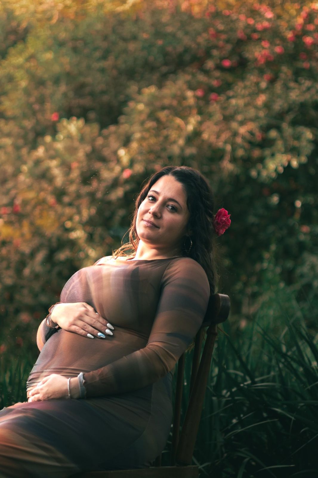 Vertical portrait from Held by the Garden, a maternity photography story in Cape Town